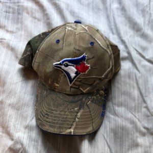 🌸 LAST CHANCE Camo Blue Jays Hat 🌸